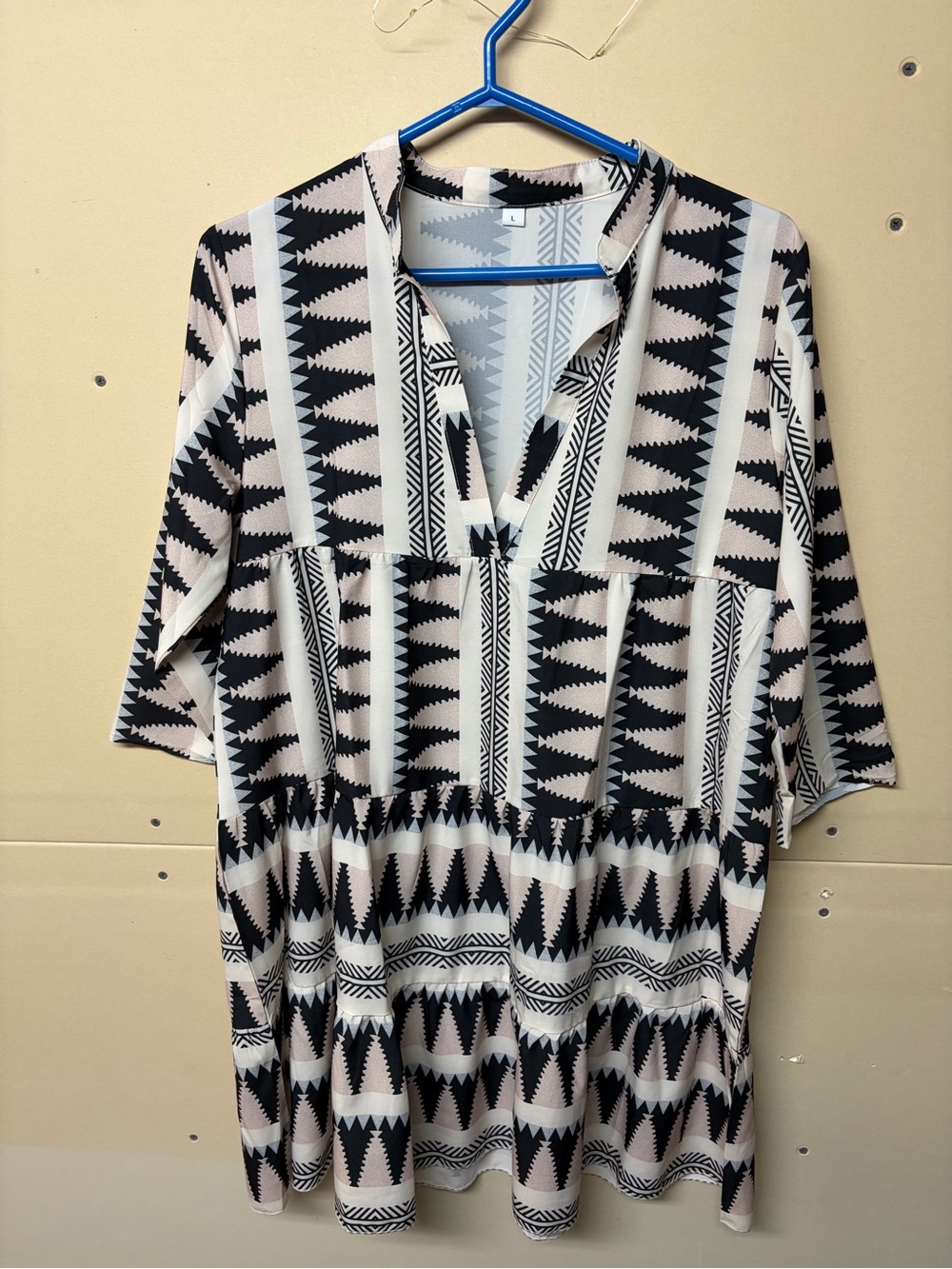 2/$20❤️- DRESS | Women’s Made with Love dress size large